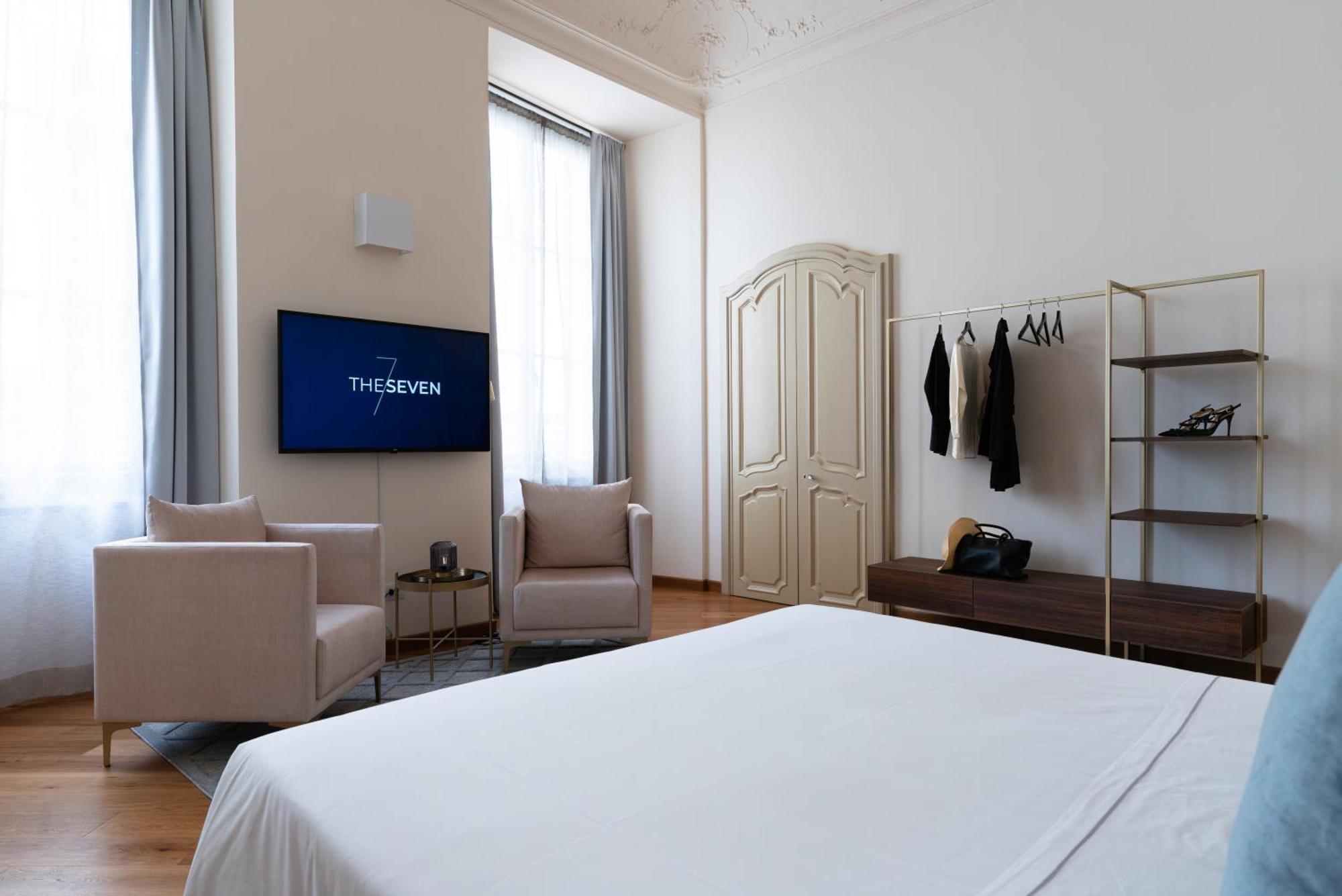 Apartment The Seven Genoa
